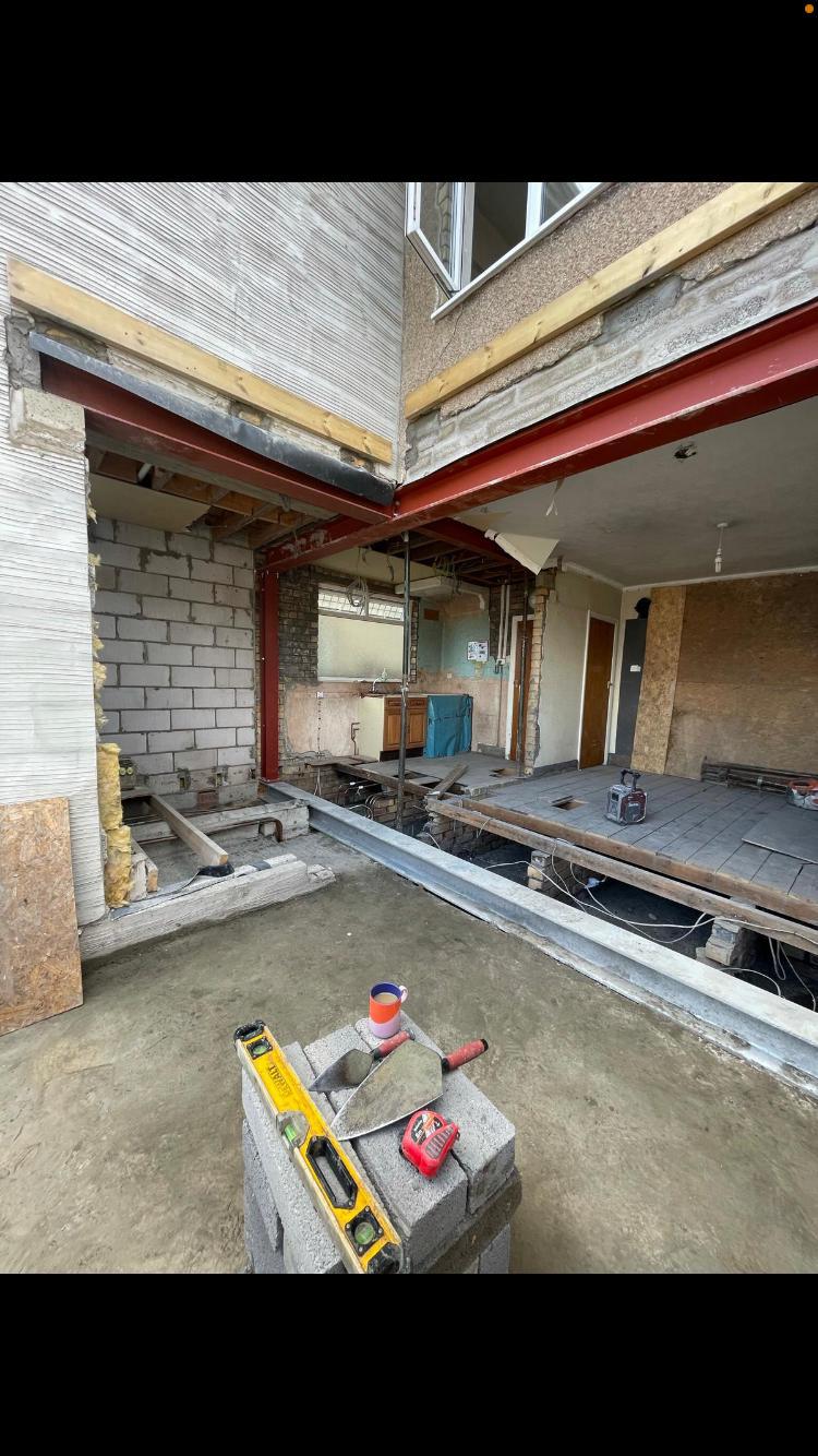 Structural steel padstone and beam detail